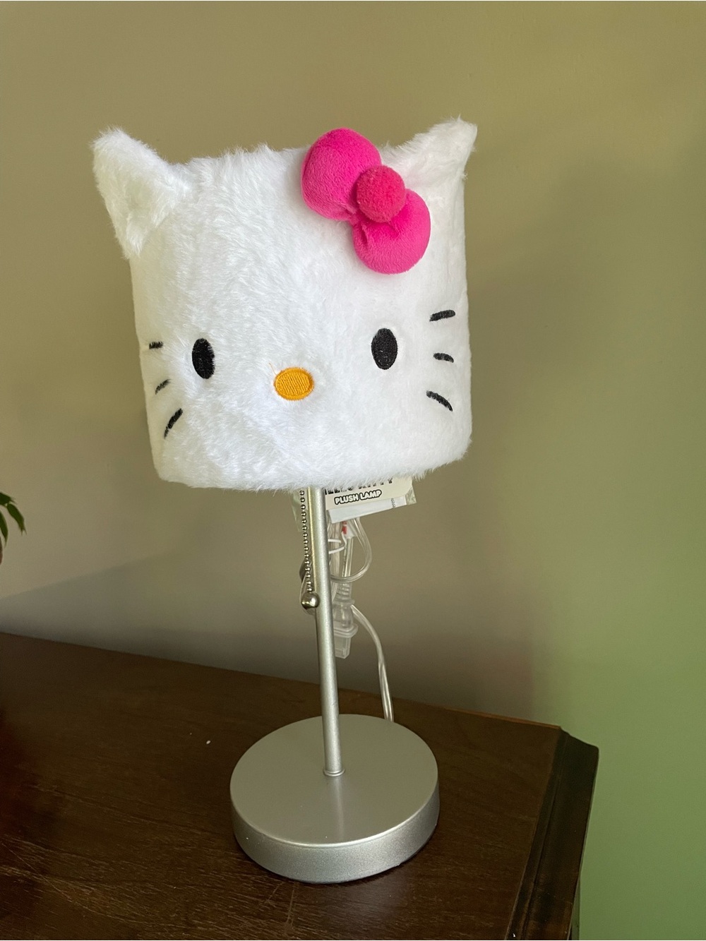 Hello Kitty White Plush Desk Lamp Shade with Pink Bow NWT